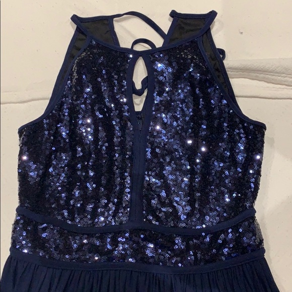 BNWOT Beautiful Blue Sequined Dress - Picture 2 of 6